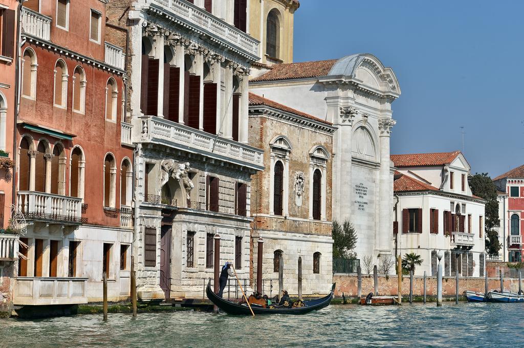 Residenza Ruga Giuffa Castello  Extérieur photo